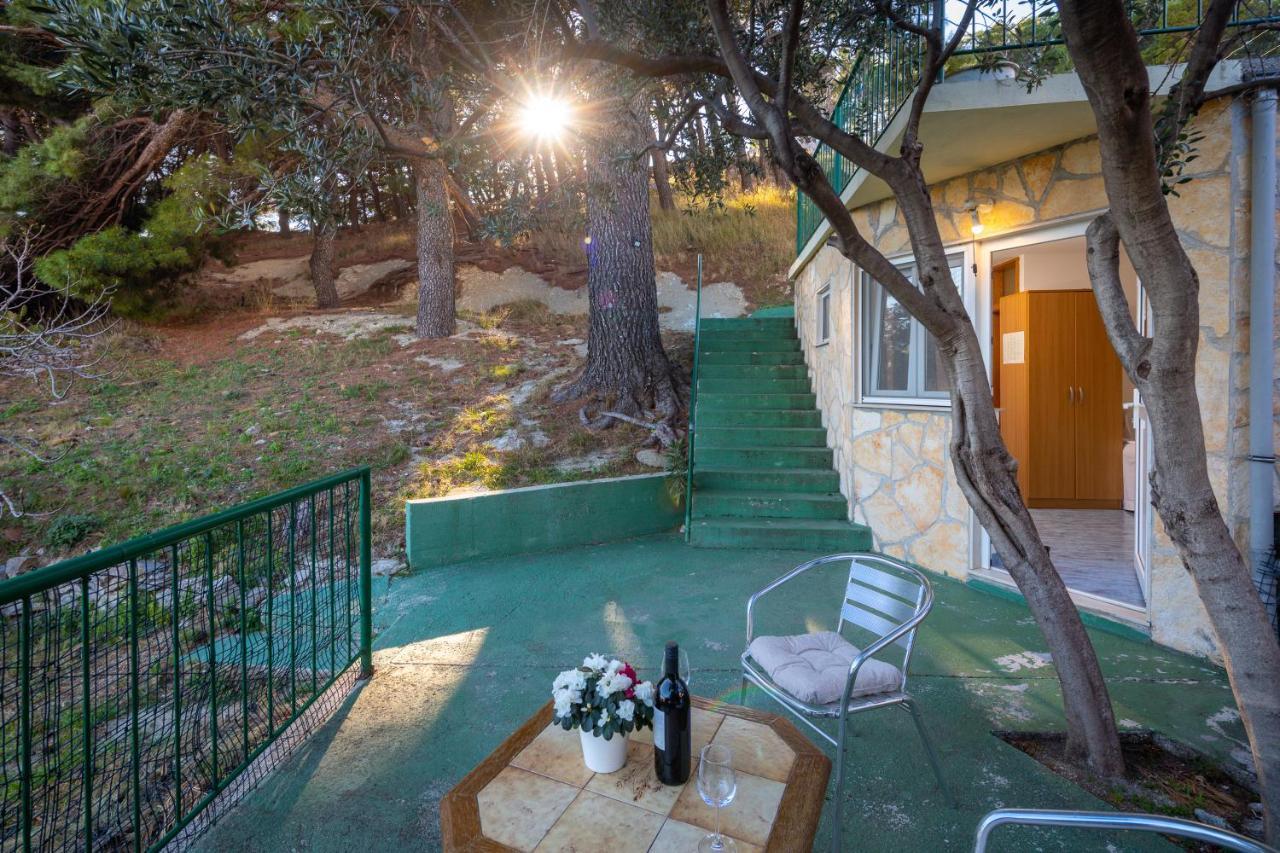 Beach Apartments "Bili Cvitak" Дуче Экстерьер фото