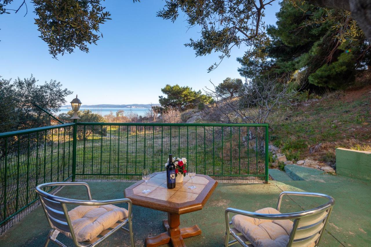 Beach Apartments "Bili Cvitak" Дуче Экстерьер фото