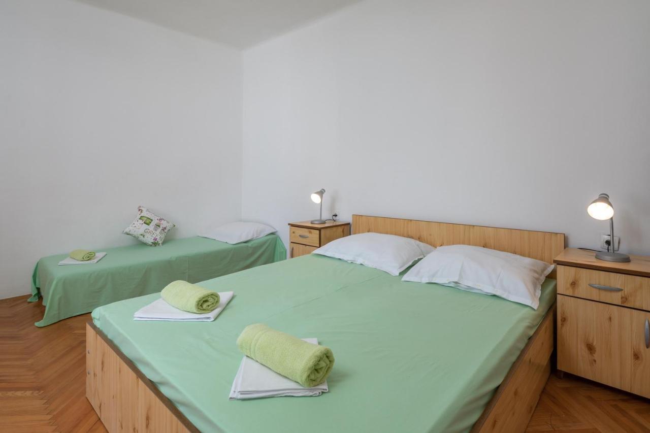 Beach Apartments "Bili Cvitak" Дуче Экстерьер фото
